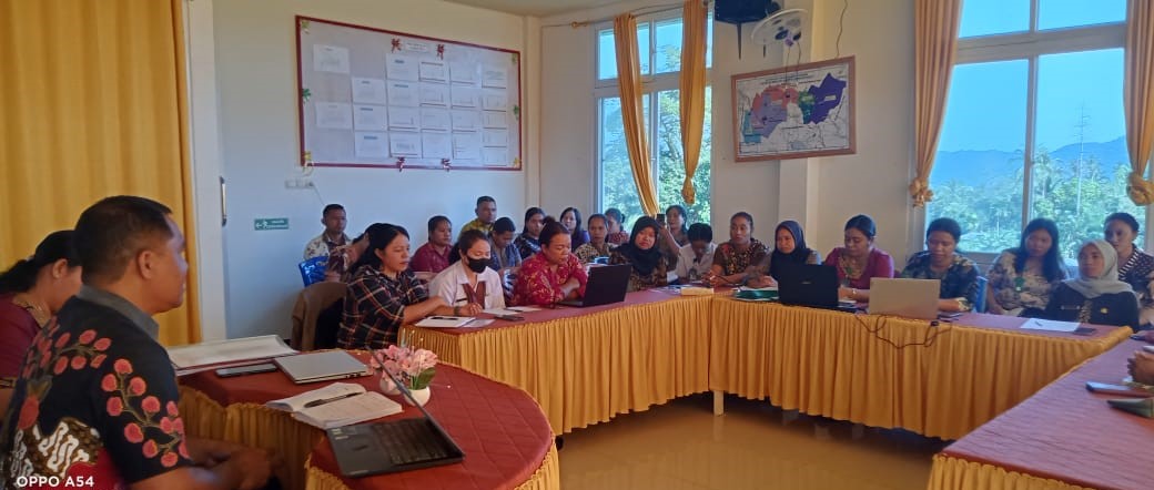 DINAS KESEHATAN KABUPATEN MANGGARAI BARAT MENGADAKAN MONITORING DAN EVALUASI TERPADU DI PUSKESMAS WERSAWE 